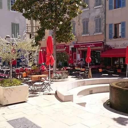 Le Moulin De Pebre * La Ciotat